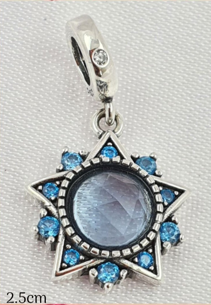 PCHARM2650#3 COLGANTE DE ESTRELLA CON CIRCONES AZULES