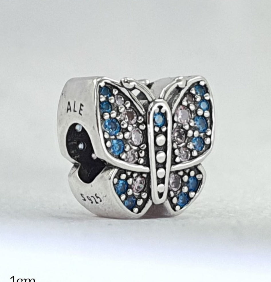 PCHARM2654 MARIPOSA CON CIRCONES AZULES