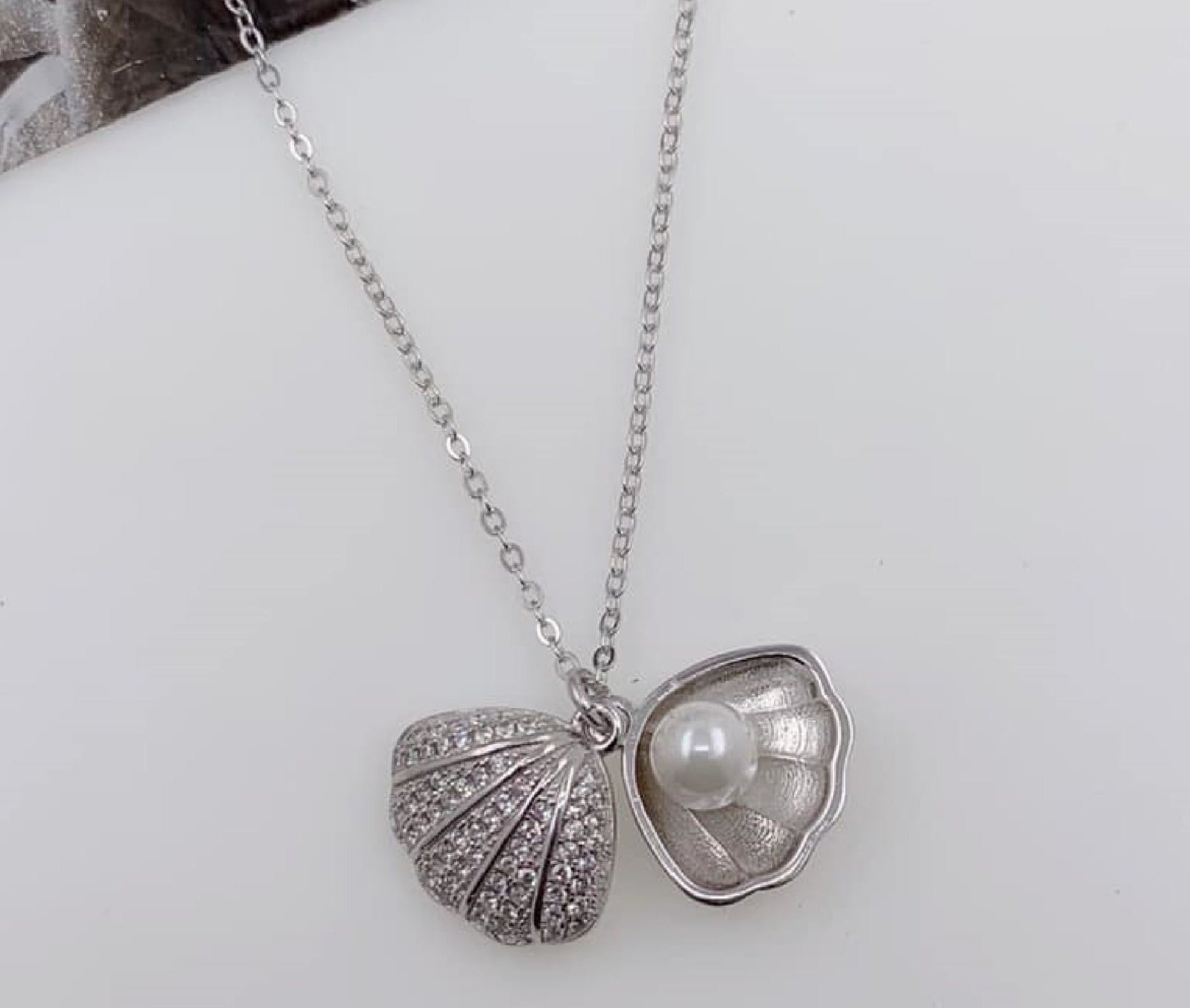 PDIJE1169 CONCHA DE MAR, PERLA CON CADENA PLATA 925