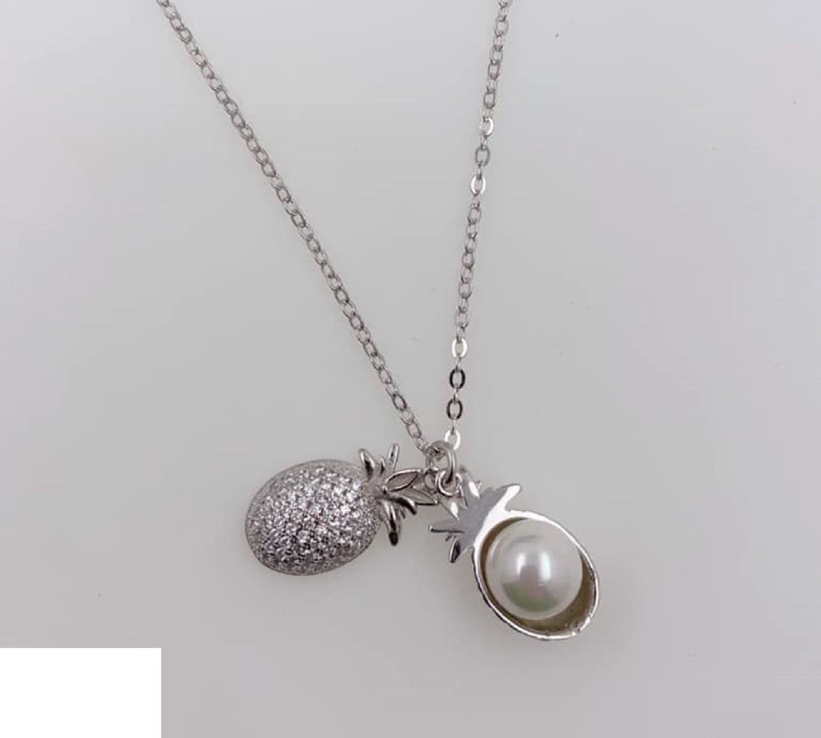 PDIJE1170 PIÑA, PERLA CON CADENA