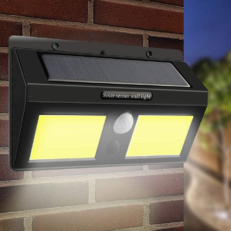 LUZ LED, SOLAR, CON SENSOR DE MOVIMIENTO, EFICIENTE, SEGURA Y PRACTICA, 12H DE BATERIA, RESISTENTE AL AGUA, 4 MODOS DE LUZ