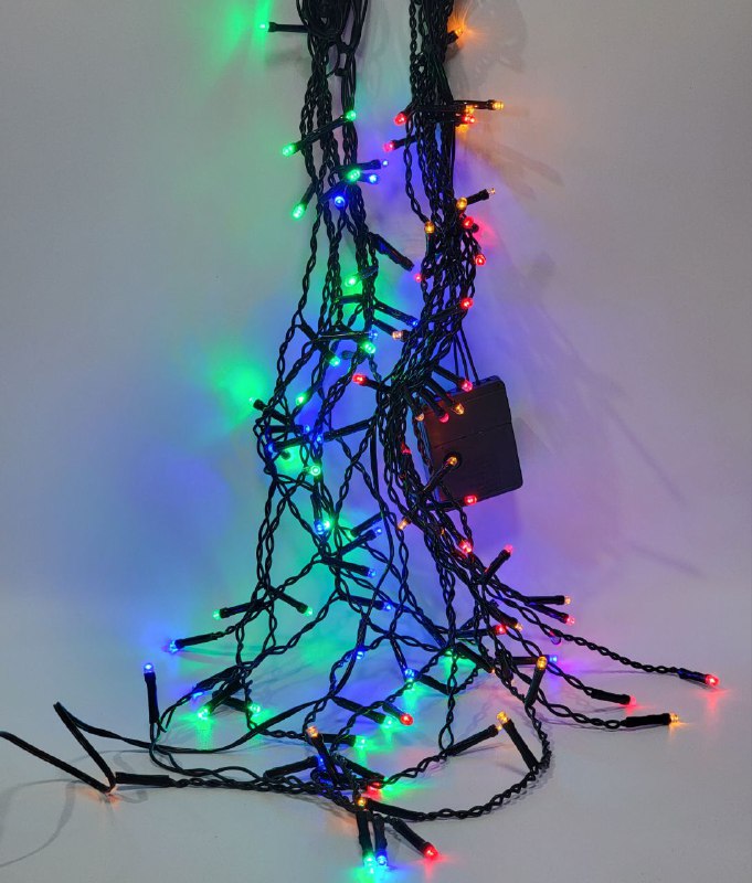 LUCES DECORATIVAS NAVIDEÑAS 100 LUCES LED DE LUZ MULTICOLOR 13X7X8CM