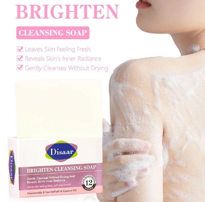 JABON CORPORAL LIMPIADOR BRILLANTE CON NIACINAMIDA, NARCISO MARINO Y ACEITE DE COCO, LIMPIA Y DEJA SUAVE LA PIEL DISAAR BRIGHTEN CLEANSING SOAP 100G