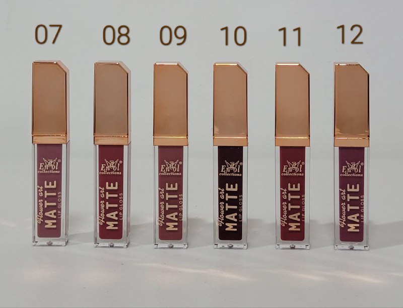 BRILLO DE LABIOS MATTE FLOWER ART ENGOL COLLECTIONS 8ML