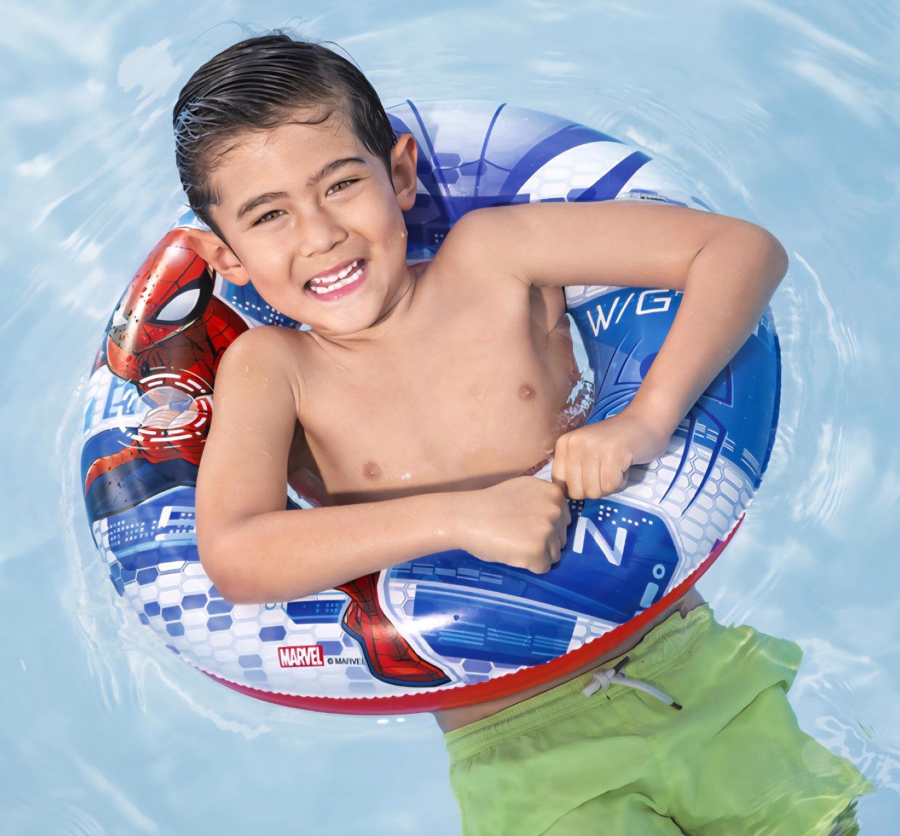 FLOTADOR INFLABLE TIPO SALVAVIDAS DE PLASTICO INFANTIL DE SPIDERMAN MARVEL BESTWAY 56CM