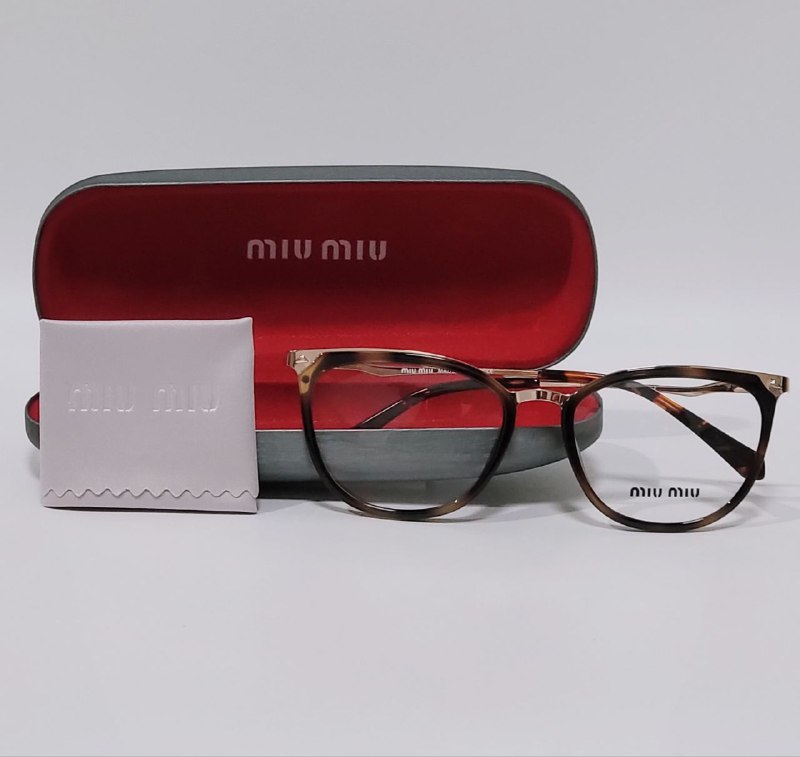 LENTES ORIGINALES PARA GRADUAR MIU MIU