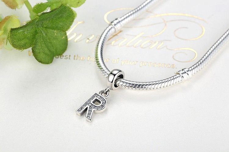 PCHARM804 LETRA R PANDORA PLATA 9.25