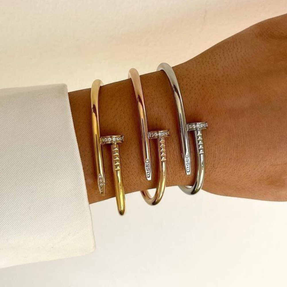 EPULD814 FORMA CARTIER CLAVO
