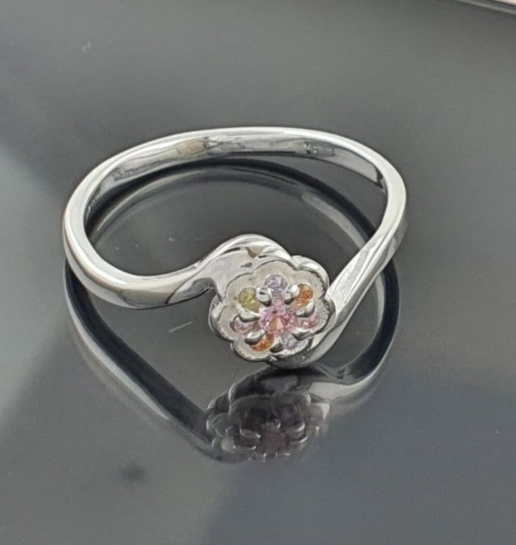 PANI1807A ANILLO DE FLOR CON CIRCONES DE COLORES PLATA 925